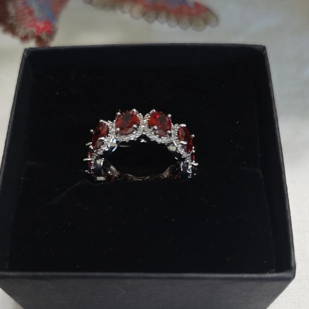 Elegant New Sterling Silver and Red Gemstone Ring - Picture 1 of 4